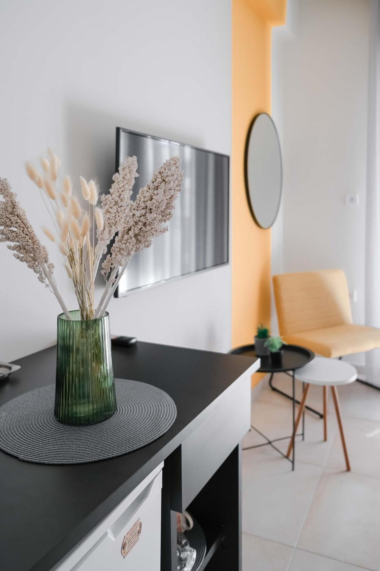 Orsiida Family Apartment Volos Exterior foto